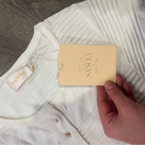 Gorgeous Sancia Isabella Dress In Off White - Picture 7 of 7